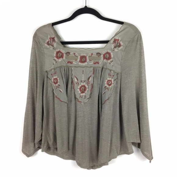 Free People Tops - Free People > Embroidered Top w/ Floral Motif